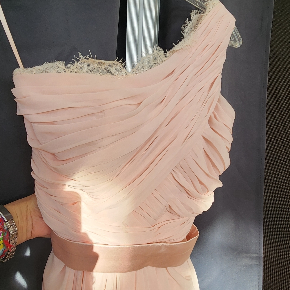 Prom Dress. Rose light color.